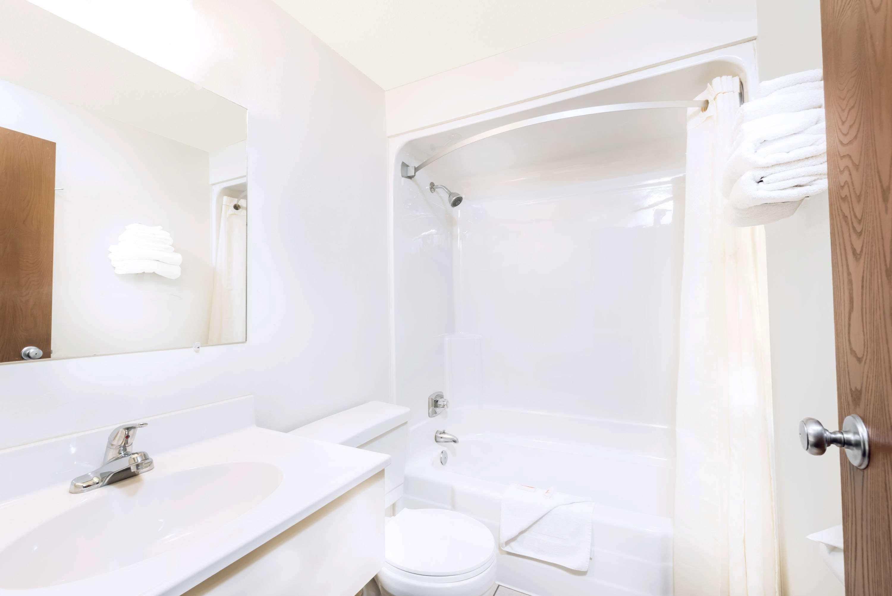 Super 8 By Wyndham Belle Fourche Sd Ξενοδοχείο Εξωτερικό φωτογραφία